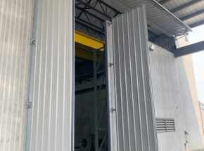 TrueNorth Steel Commercial Steel Hydraulic Door
