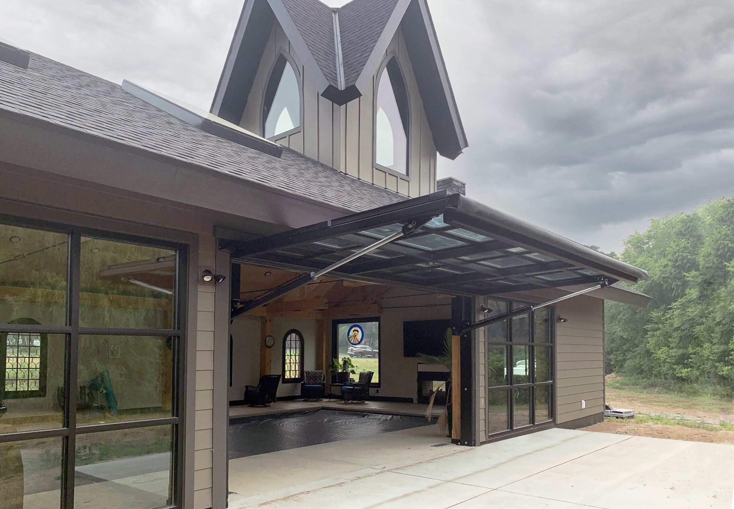 Swimming Pool Room Architectural Hydraulic Glass Door